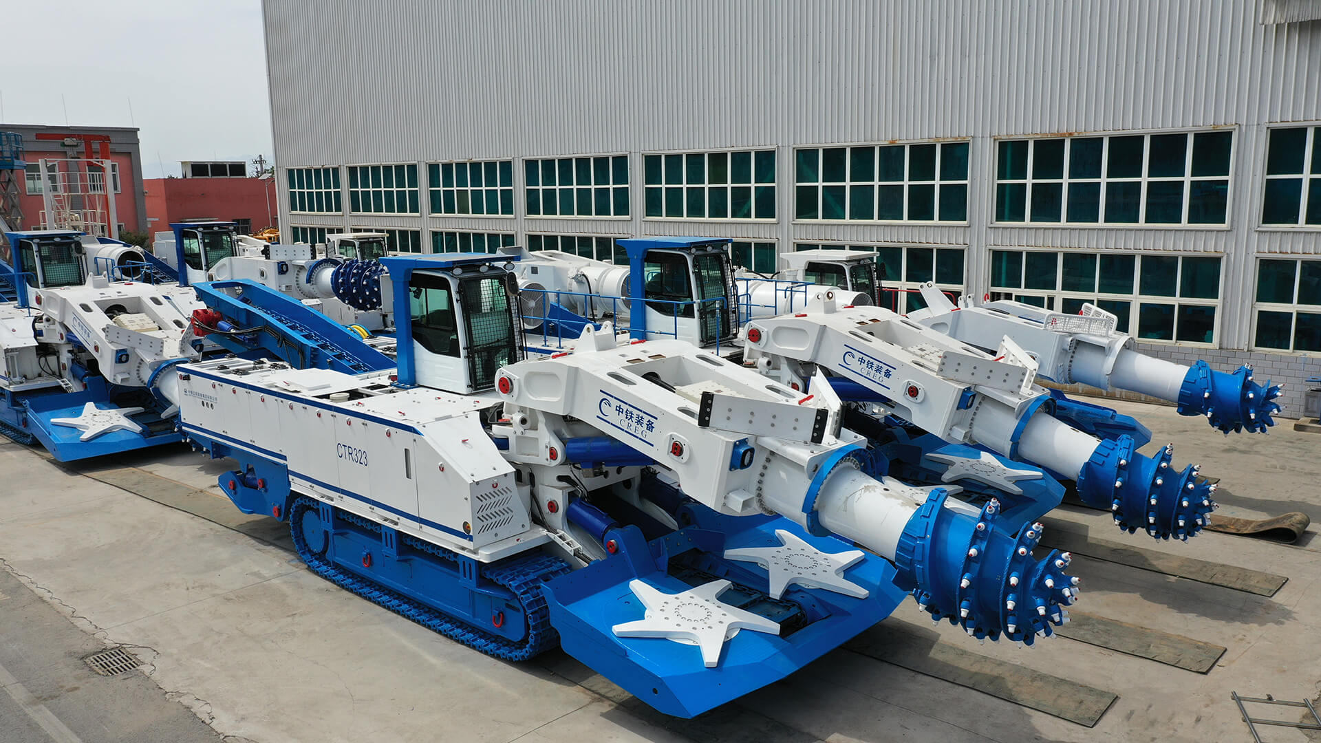 CTR系列懸臂掘進(jìn)機(jī)